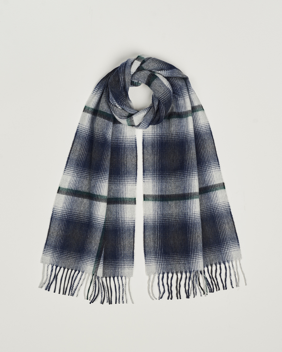 Mies | Begg & Co Wool/Cashmere Shadow Check Scarf 32*180cm Silver/Navy | Begg & Co | Wool/Cashmere Shadow Check Scarf 32*180cm Silver/Navy