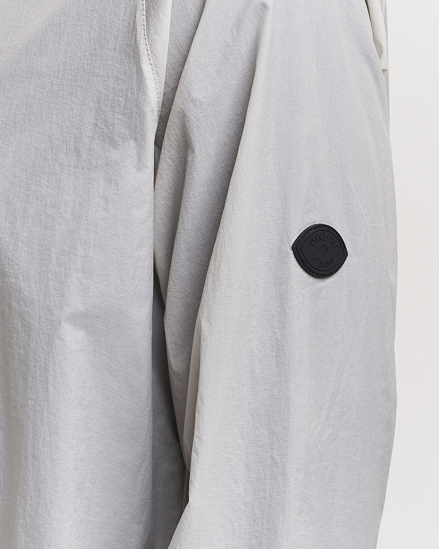 Mies | Takit | District Vision | Ultralight Packable DWR Wind Jacket Moonstone