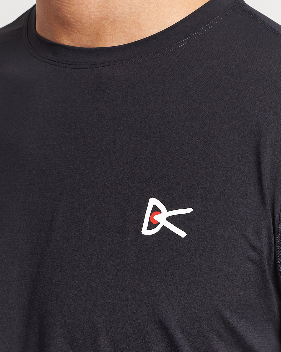 Mies | T-paidat | District Vision | Ultralight Aloe Short Sleeve Black