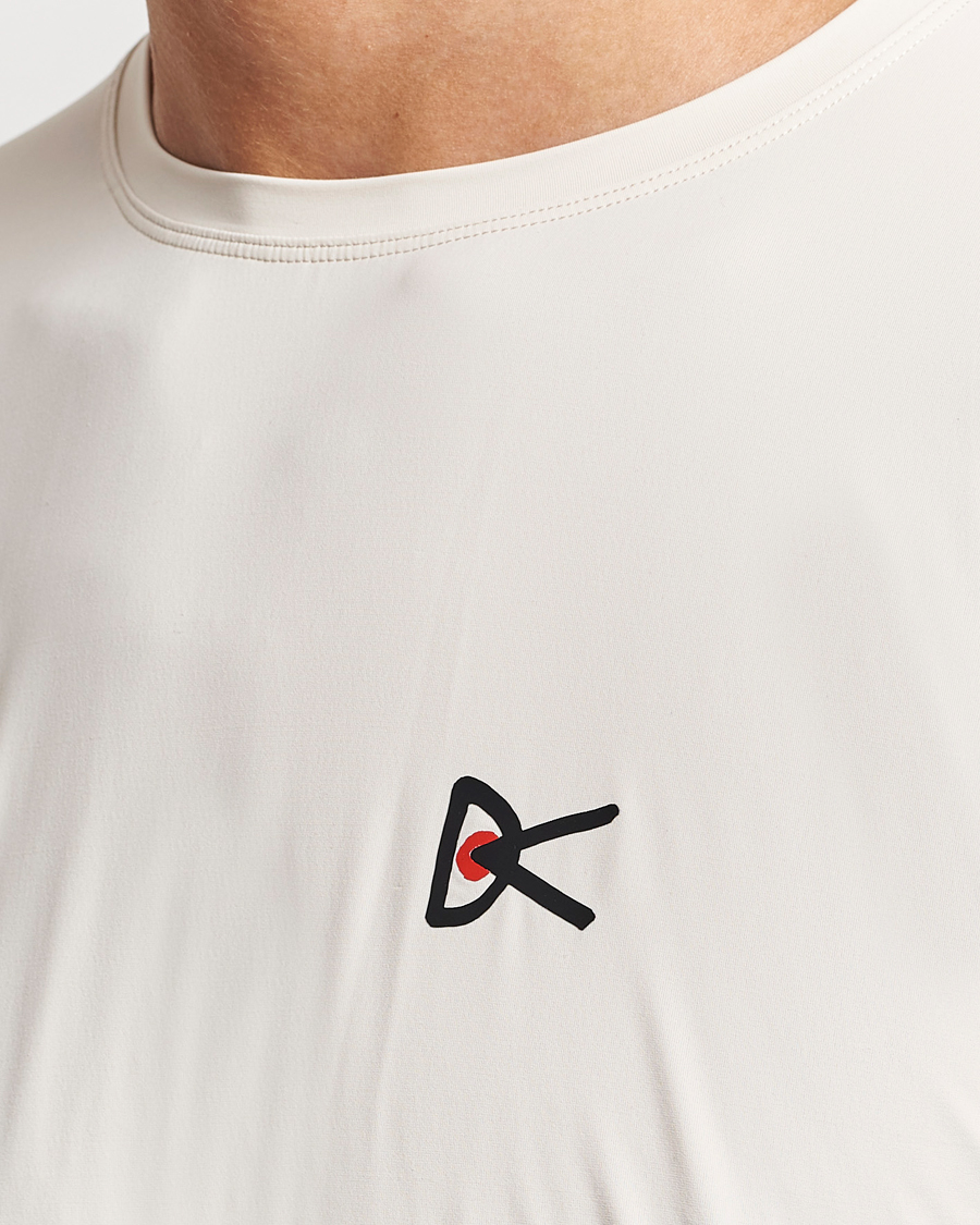 Mies | T-paidat | District Vision | Ultralight Aloe Long Sleeve Mushroom