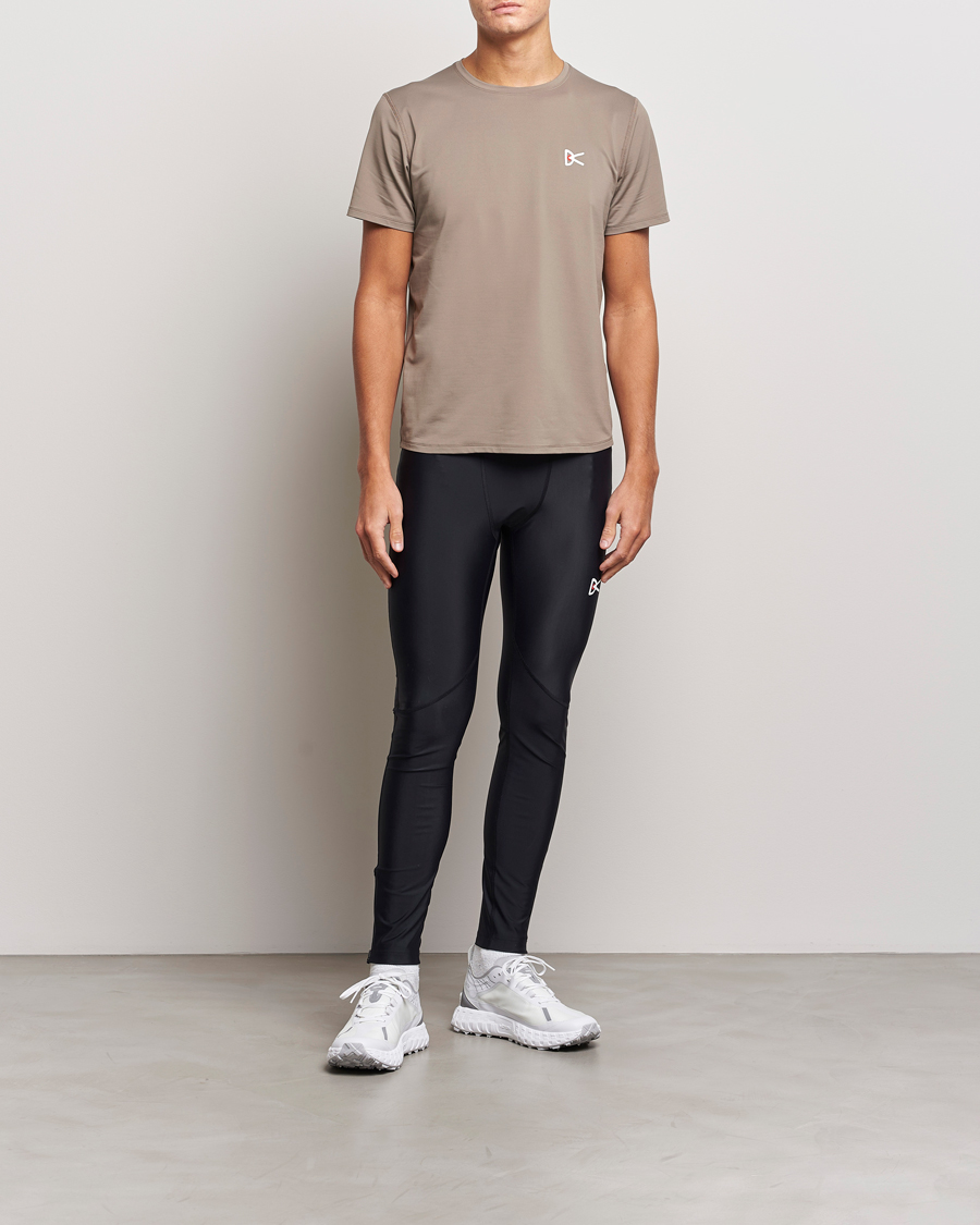 Mies | T-paidat | District Vision | Lightweight Short Sleeve T-Shirt Silt