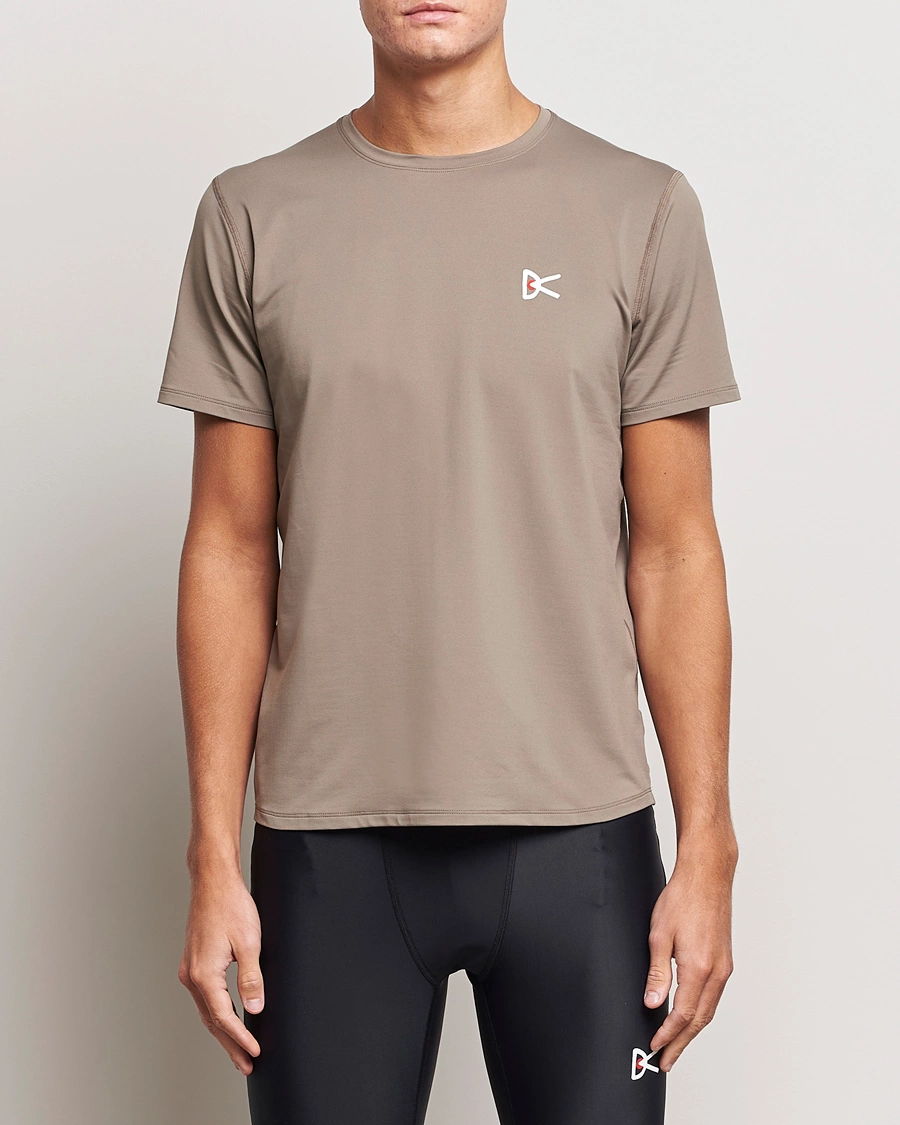Mies | Running | District Vision | Lightweight Short Sleeve T-Shirt Silt