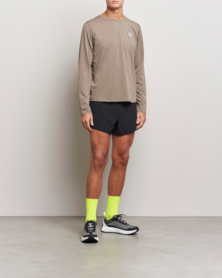 Mies | T-paidat | District Vision | Lightweight Long Sleeve T-Shirt Silt