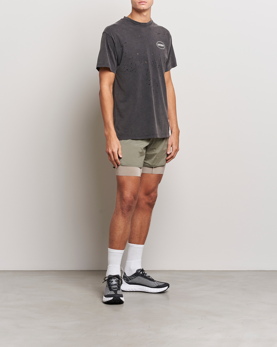 Mies | Shortsit | Satisfy | TechSilk 8 Inch Shorts Vetiver