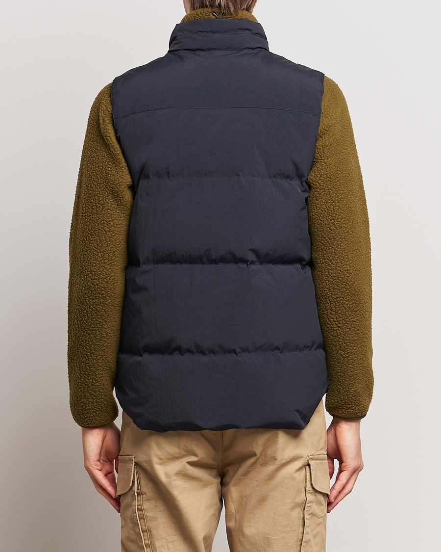 Mies | Takit | Snow Peak | Recycled Down Vest Black
