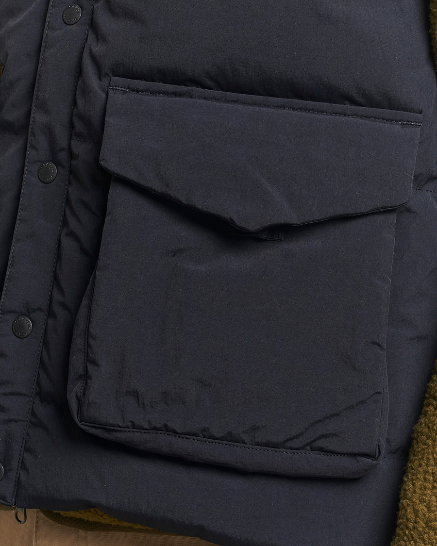 Mies | Takit | Snow Peak | Recycled Down Vest Black