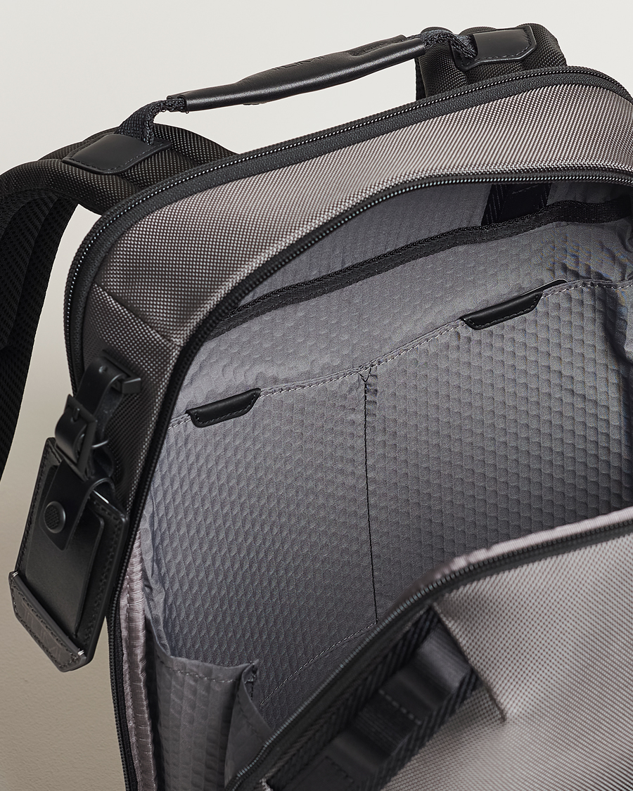 Mies | TUMI Alpha Bravo Navigation Backpack Charcoal | TUMI | Alpha Bravo Navigation Backpack Charcoal