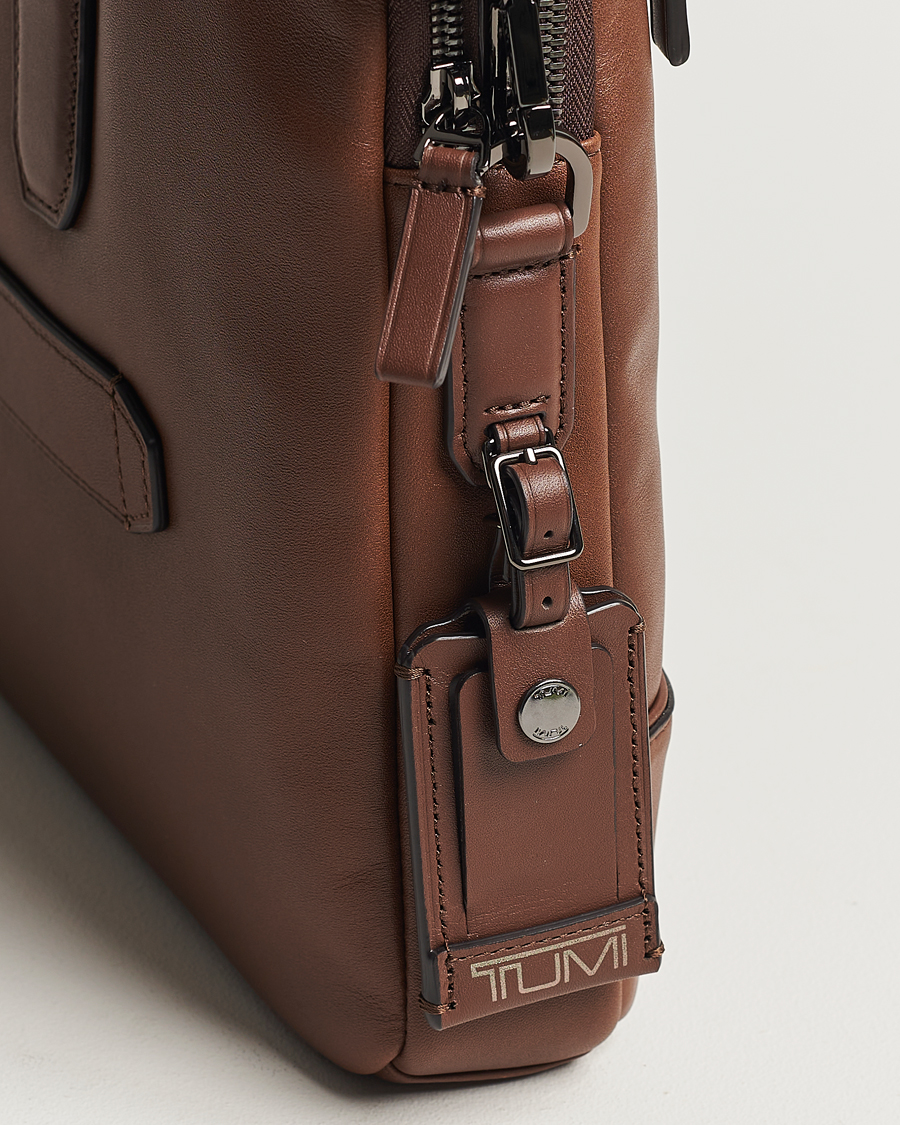 Mies | Laukut | TUMI | Harrison Sycamore Slim Leather Brief Cognac