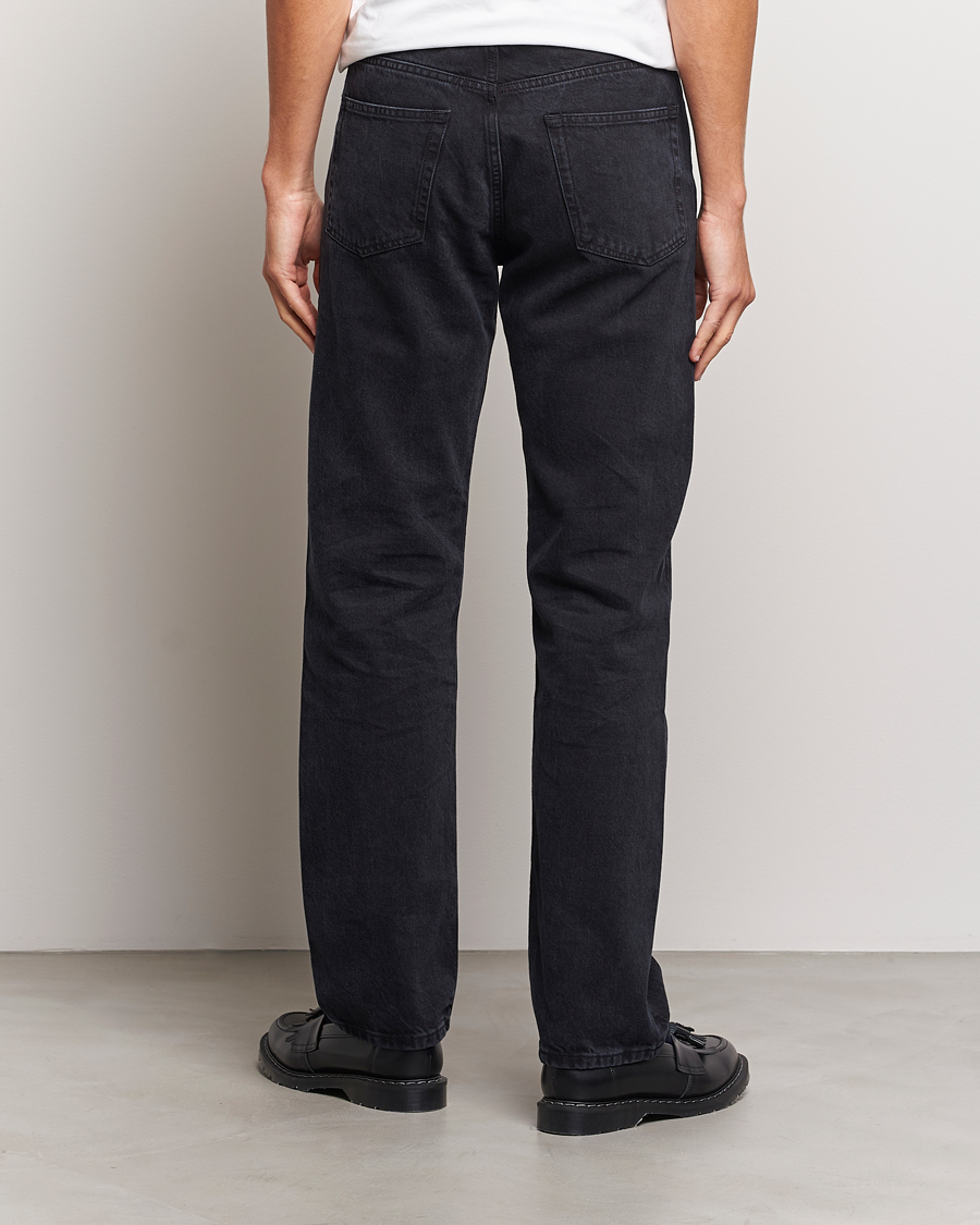 Mies | Farkut | Sunflower | Standard Jeans Washed Black