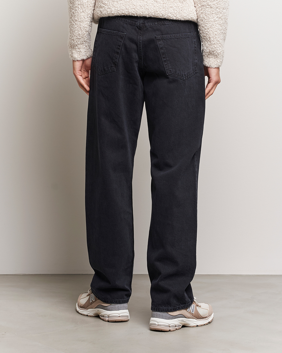 Mies | Farkut | Sunflower | Loose Jeans Washed Black
