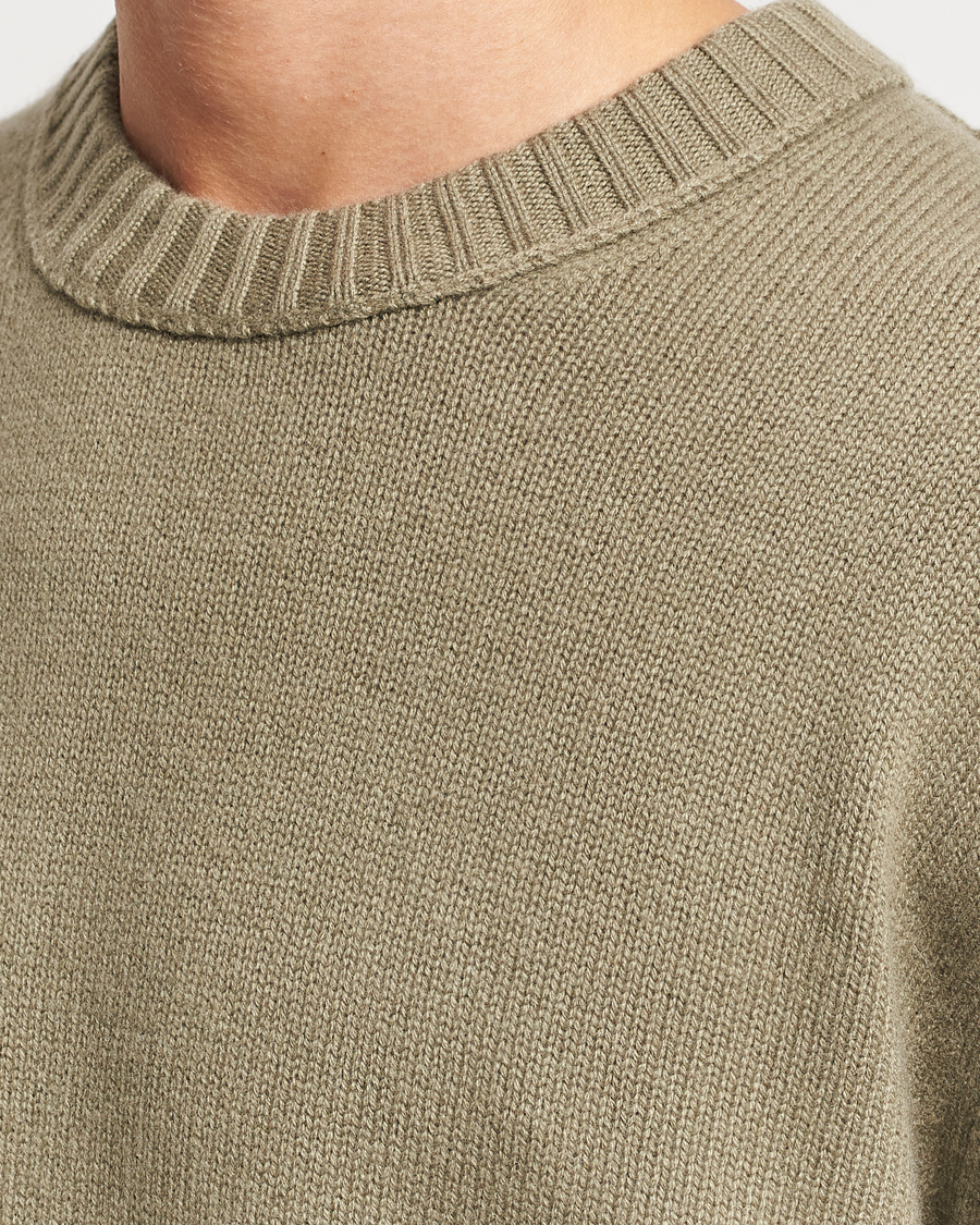 Mies | Puserot | FRAME | Cashmere Sweater Khaki Green