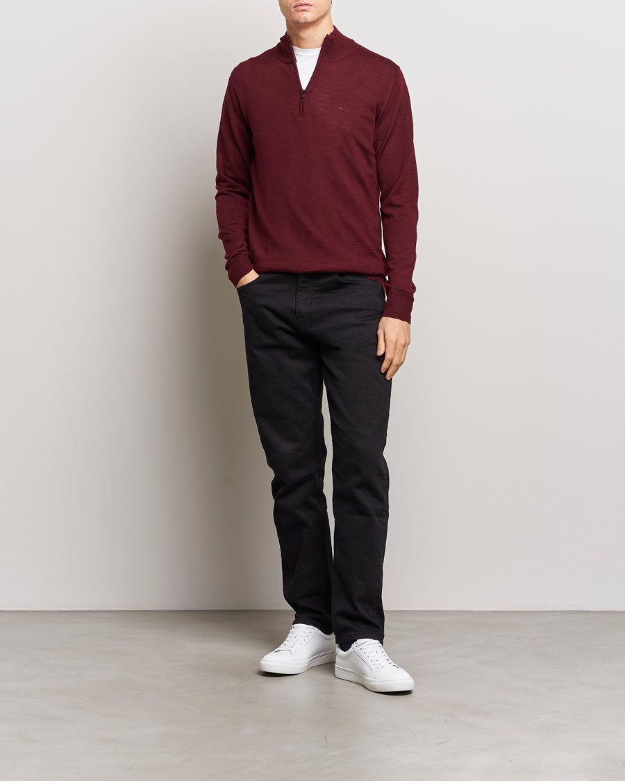 Mies | Puserot | J.Lindeberg | Kiyan Quarter Zip Wool Sweater Zinfandel