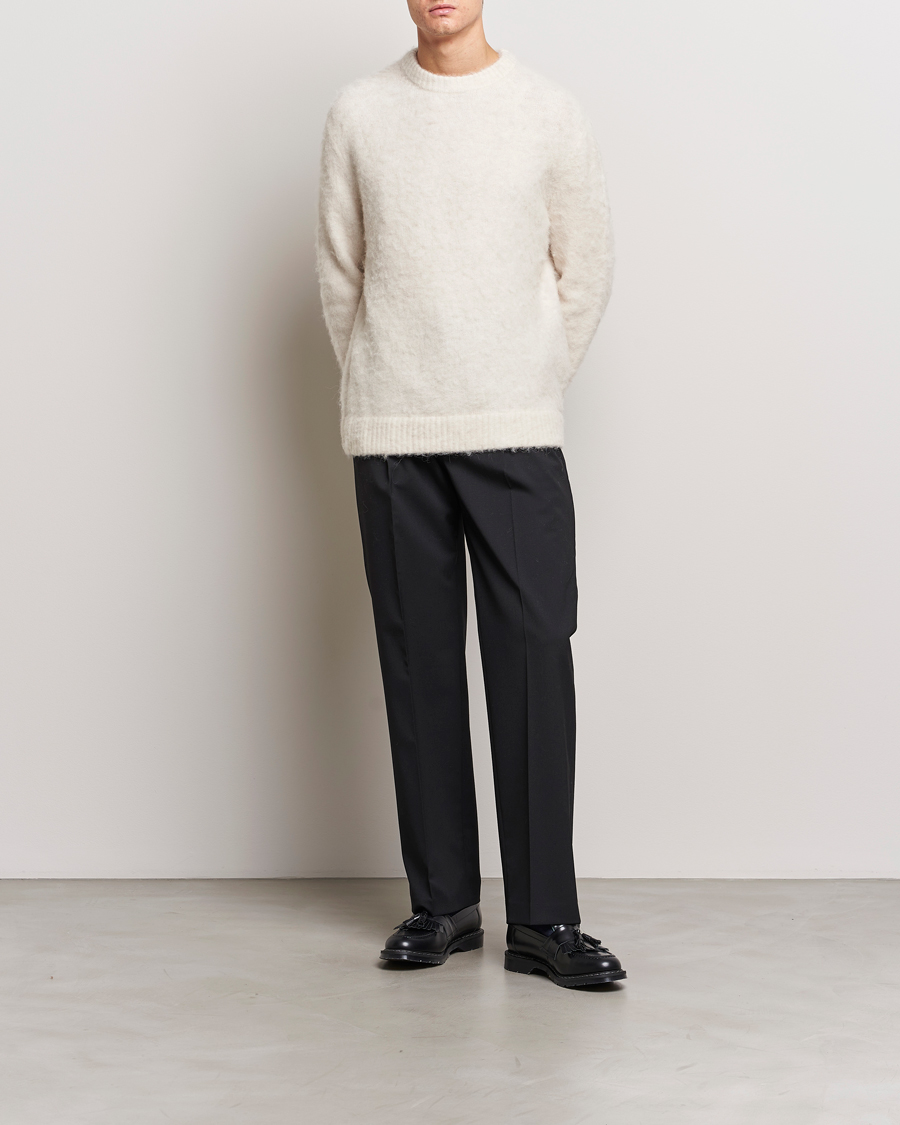 Mies | Puserot | J.Lindeberg | Harold Hairy Knit Crew Cloud White