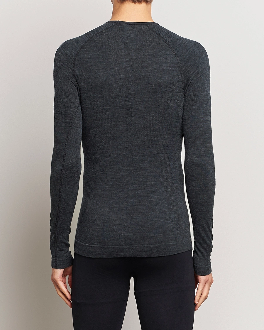 Mies |  | Falke Sport | Falke Long Sleeve Wool Tech Shirt Black