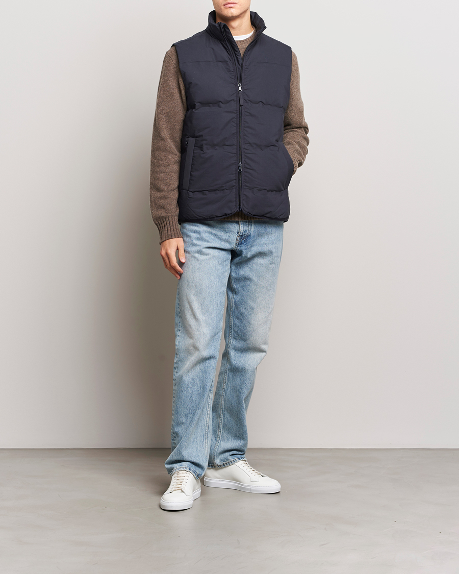 Mies | Takit | A Day's March | Alford Puffer Vest Navy