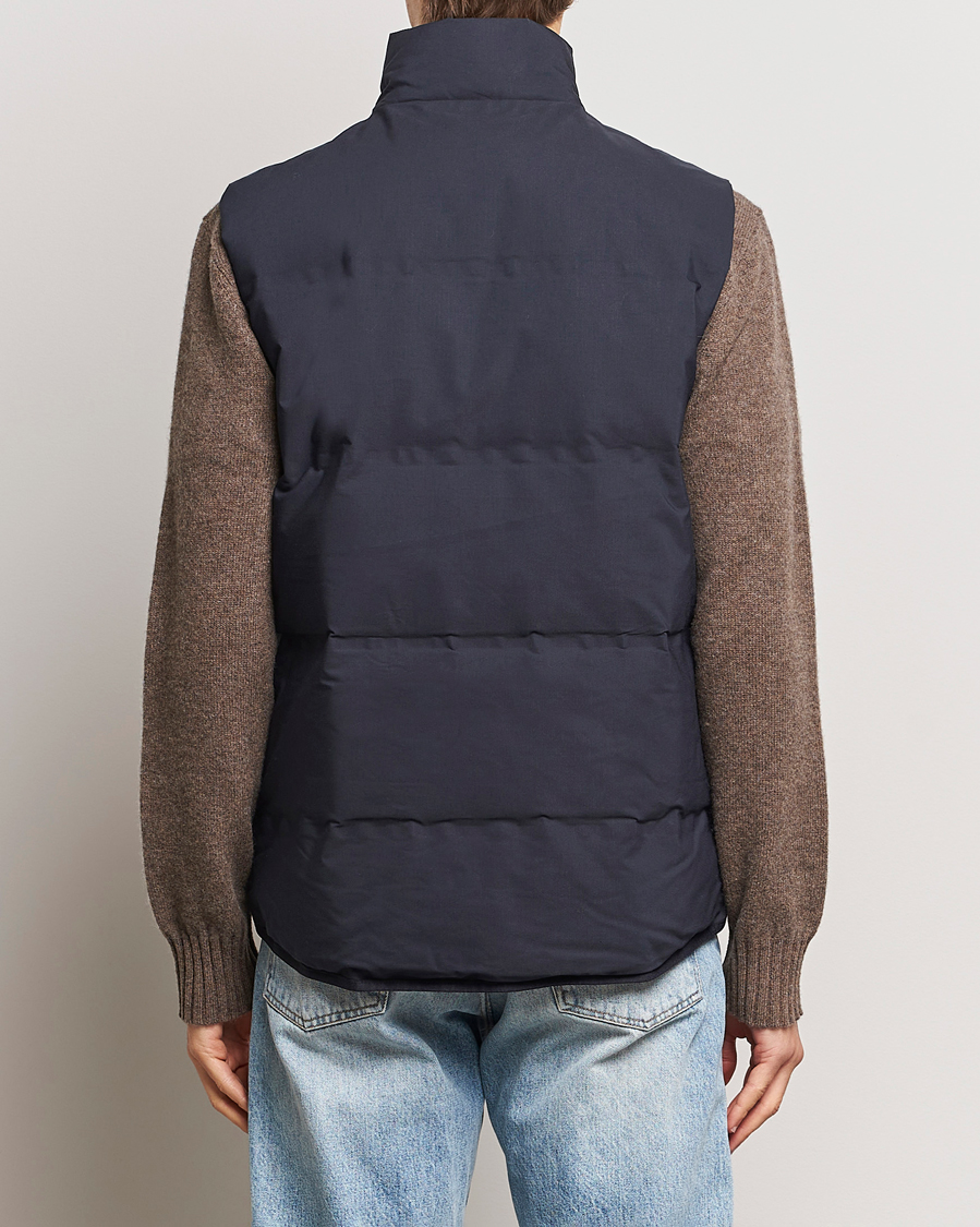 Mies | Takit | A Day's March | Alford Puffer Vest Navy