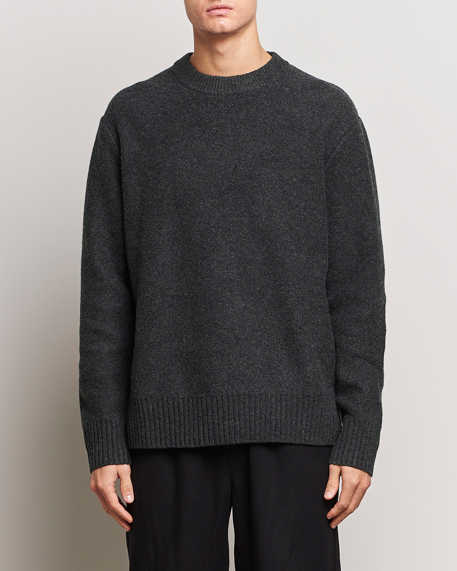 Mies | A Day's March | A Day's March | Tietar Boiled Merino Sweater Anthracite