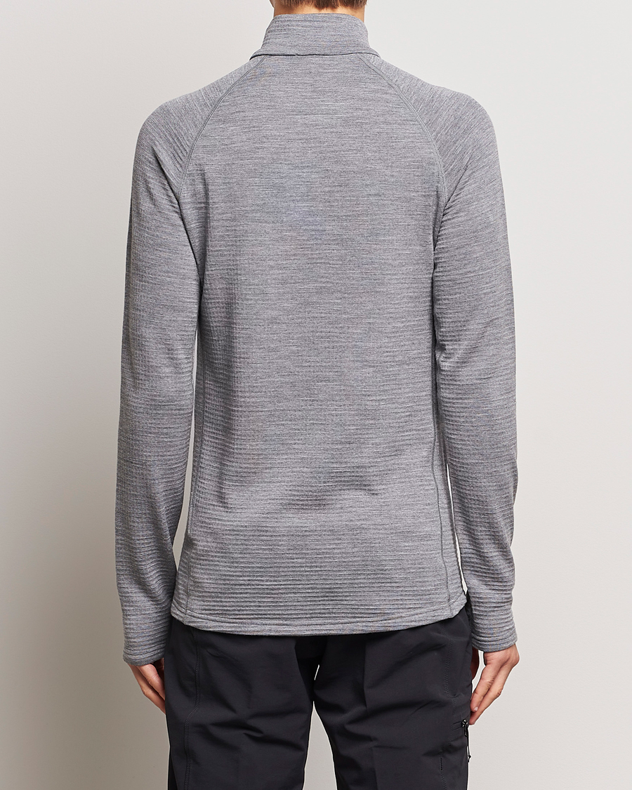 Mies | Puserot | Houdini | Desoli Merino Thermal Half-Zip College Grey