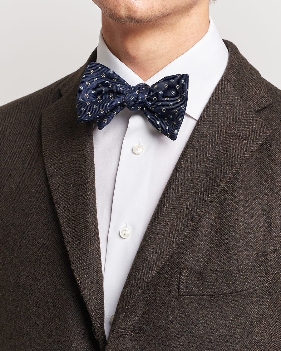 Mies | E. Marinella Silk Bow Tie Navy | E. Marinella | Silk Bow Tie Navy