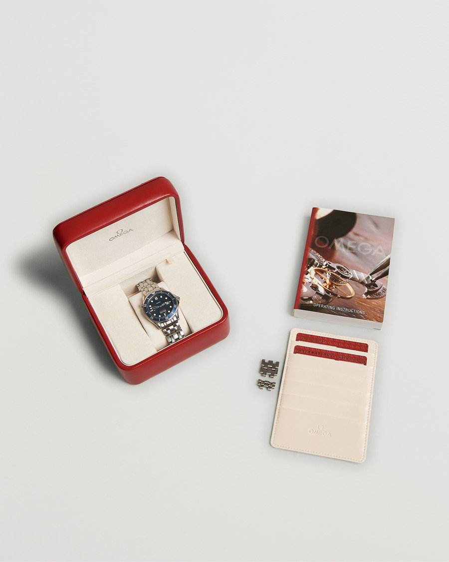 Mies | Omega Pre-Owned Seamaster Diver 300M 2221.80.00 Steel Blue | Omega Pre-Owned | Seamaster Diver 300M 2221.80.00 Steel Blue