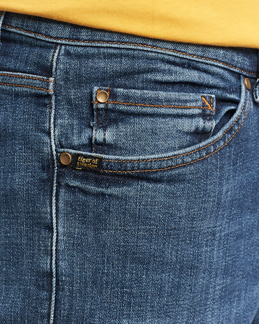 Mies | Farkut | Tiger of Sweden | Evolve Stretch Cotton Jeans Midnight Blue