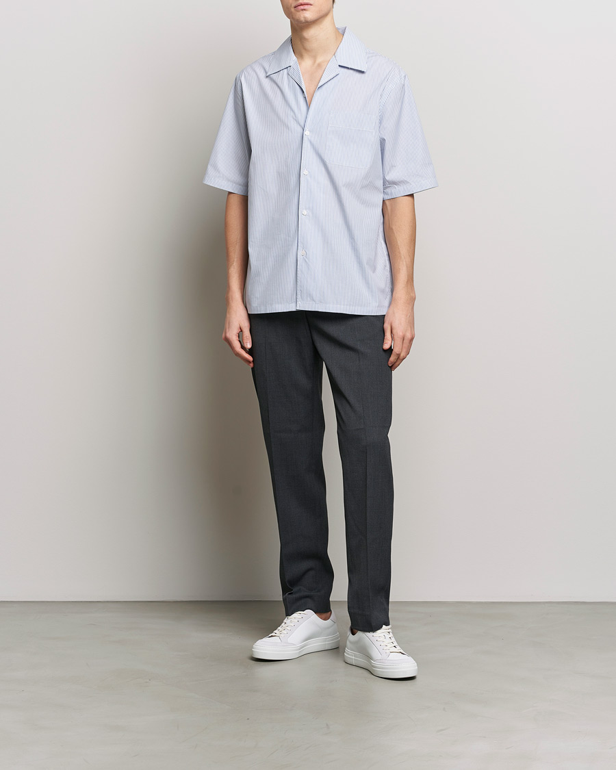 Mies | Kauluspaidat | Filippa K | Striped Short Sleeve Resort Shirt Blue/White