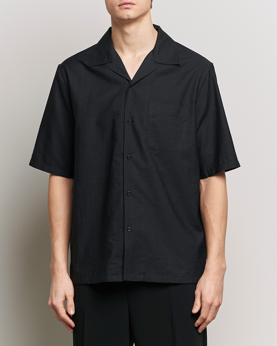 Mies | Rennot | Filippa K | Resort Short Sleeve Shirt Black