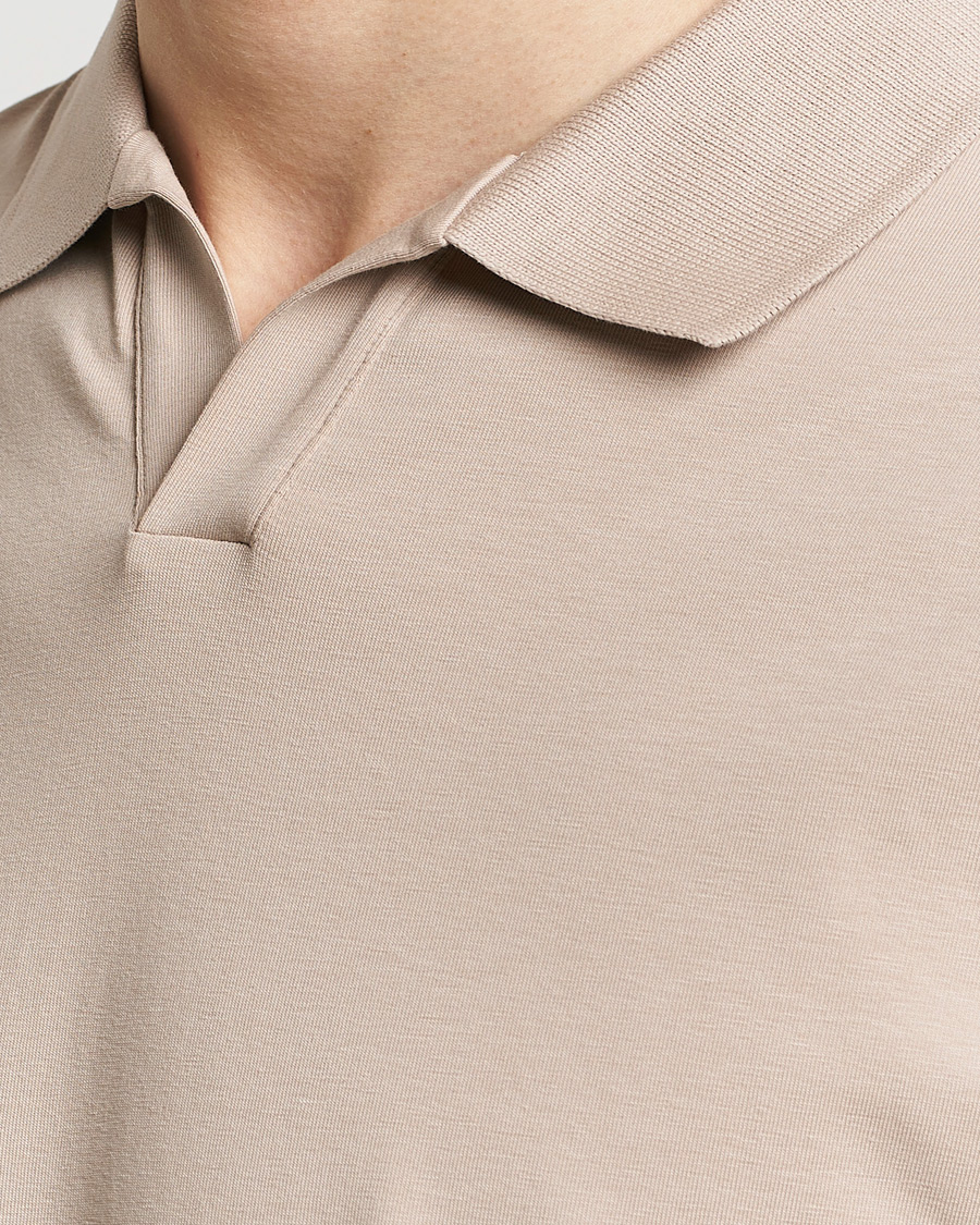 Mies | Pikeet | Filippa K | Soft Lycra Polo T-Shirt Light Taupe