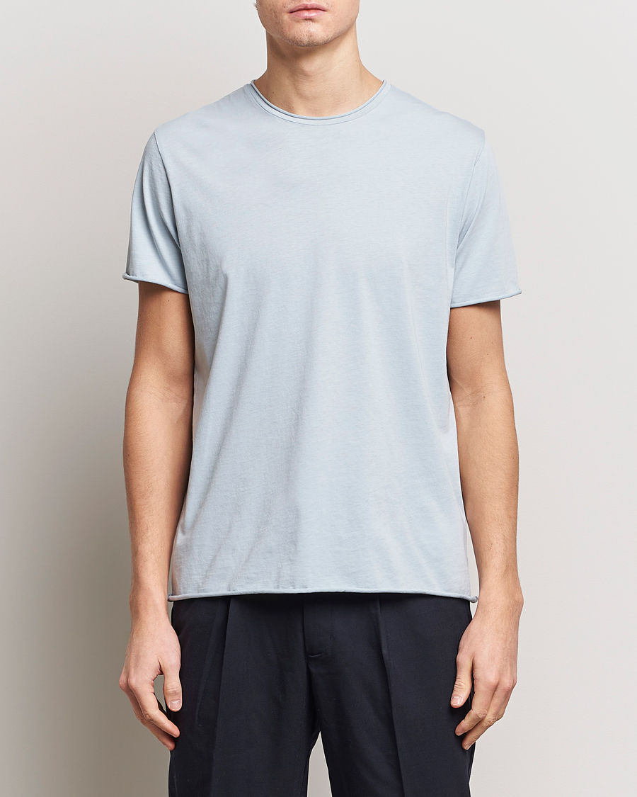 Mies | Lyhythihaiset t-paidat | Filippa K | Roll Neck Crew Neck T-Shirt Dove Blue
