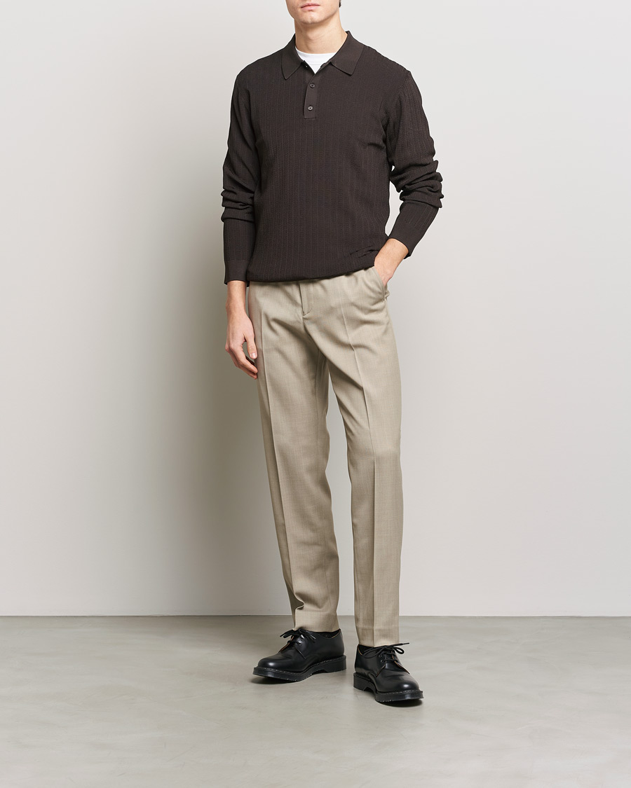 Mies | Puserot | Filippa K | Structured Knitted Polo Dark Oak