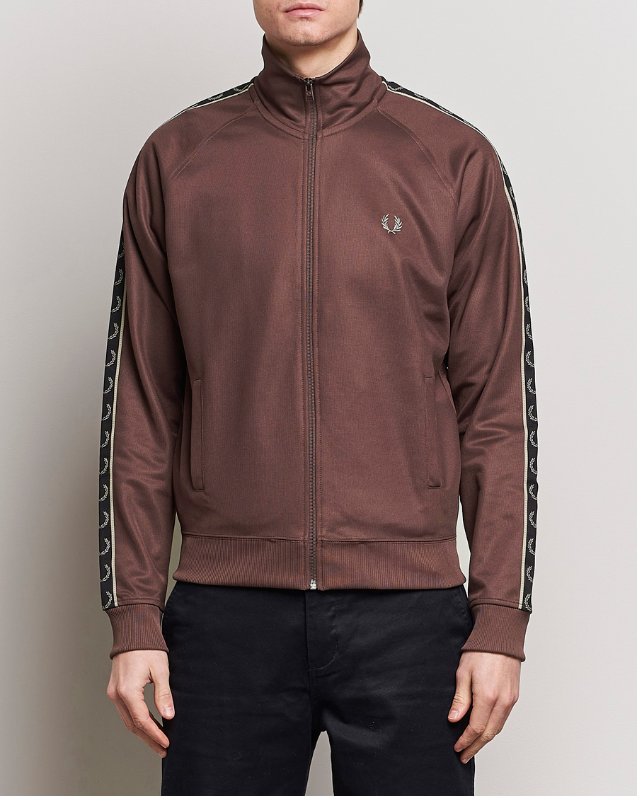 Mies | Puserot | Fred Perry | Taped Track Jacket Brick Red