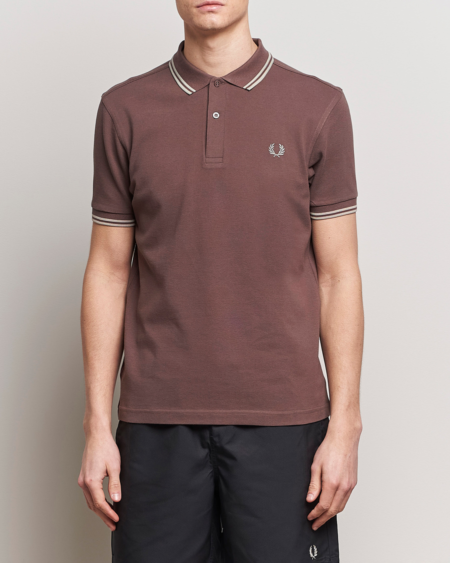 Herr |  | Fred Perry | Twin Tipped Polo Shirt Brick Red
