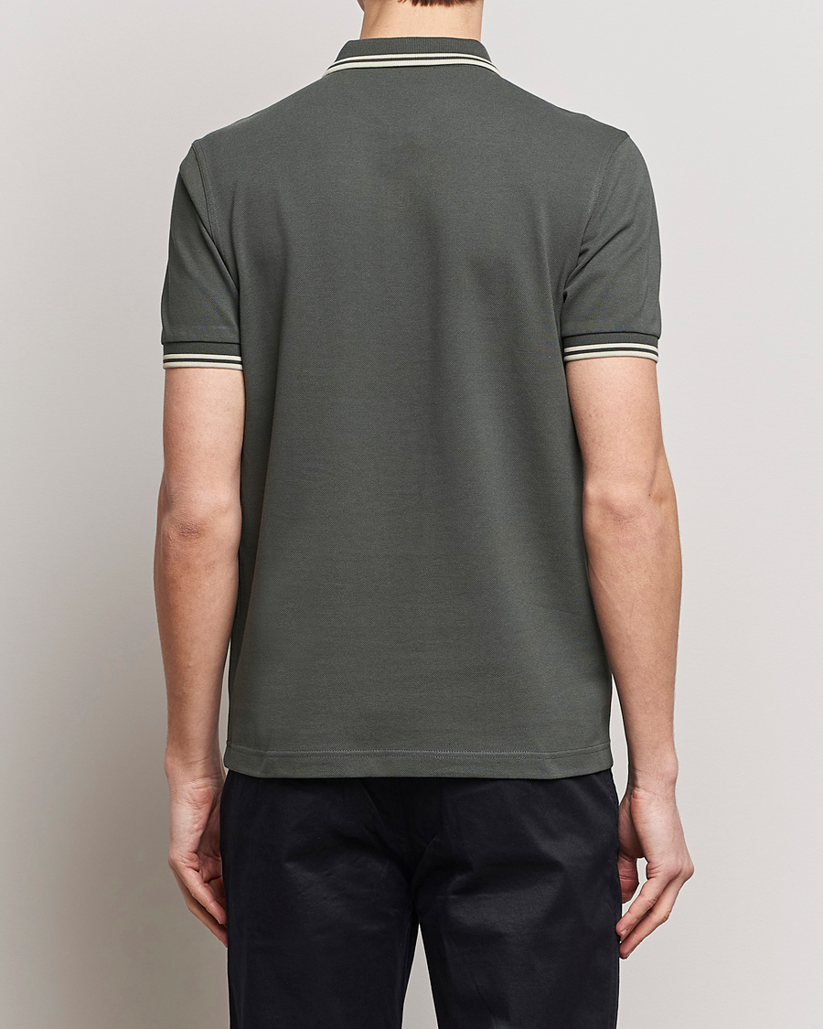 Mies | Pikeet | Fred Perry | Twin Tipped Polo Shirt Field Green