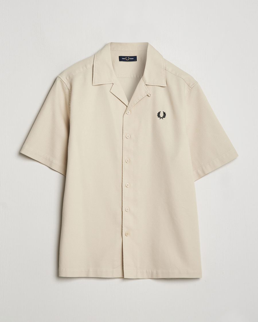 Mies | Kauluspaidat | Fred Perry | Pique Textured Short Sleeve Shirt Oatmeal