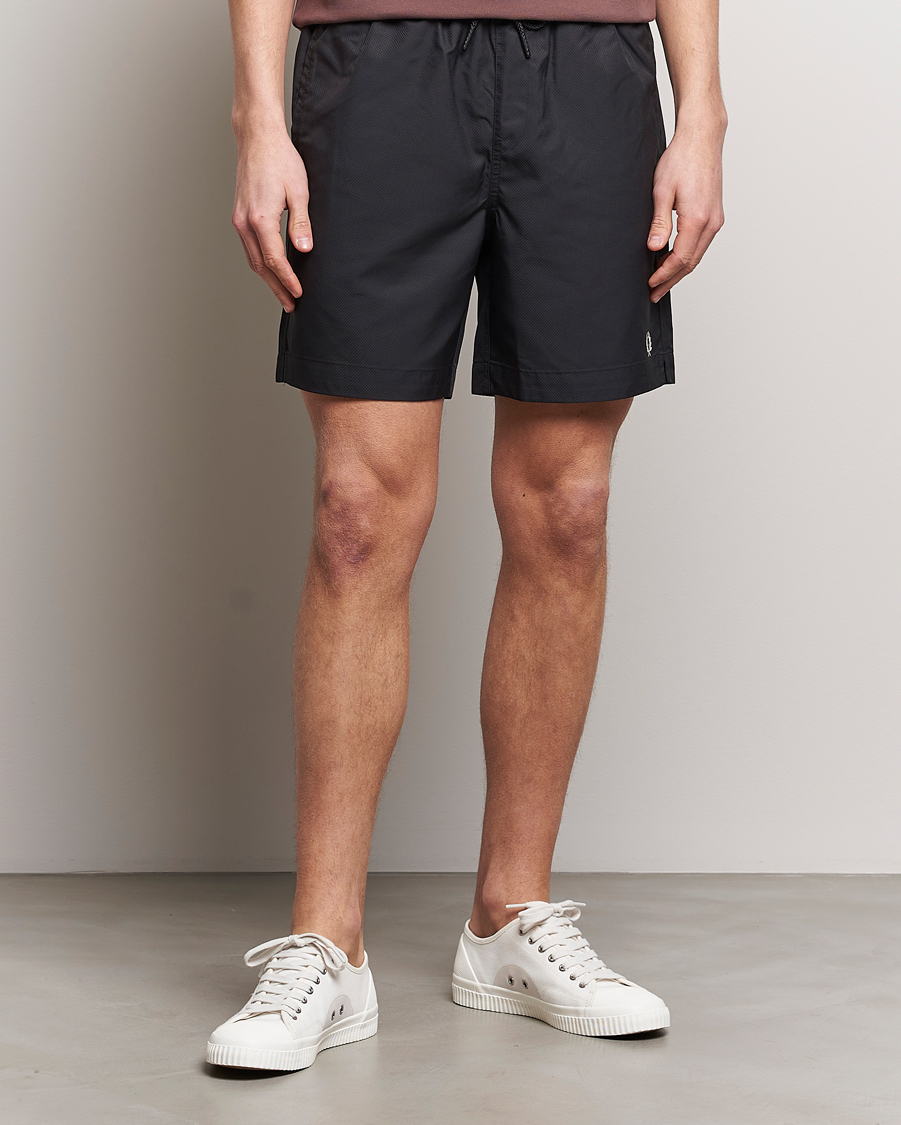 Mies | Uutuudet | Fred Perry | Classic Swimshorts Black