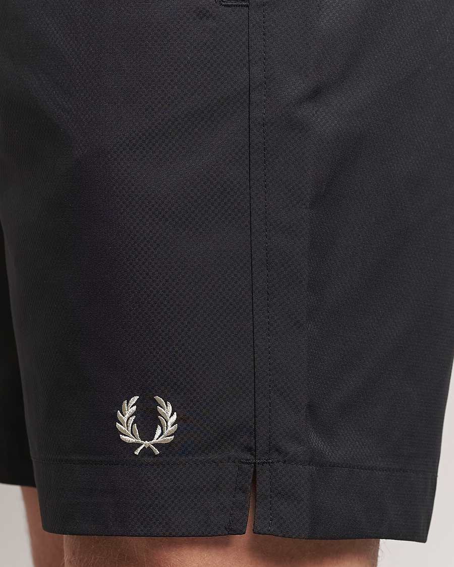 Mies | Uimahousut | Fred Perry | Classic Swimshorts Black