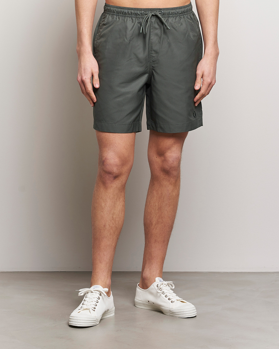 Mies | Uimahousut | Fred Perry | Classic Swimshorts Field Green