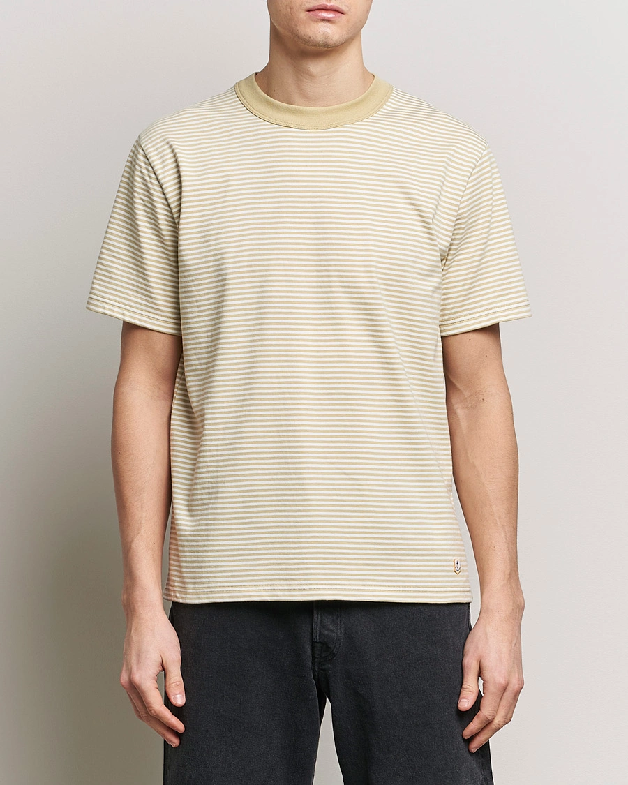 Mies | Lyhythihaiset t-paidat | Armor-lux | Callac Héritage Stripe T-Shirt Pale Olive/Milk