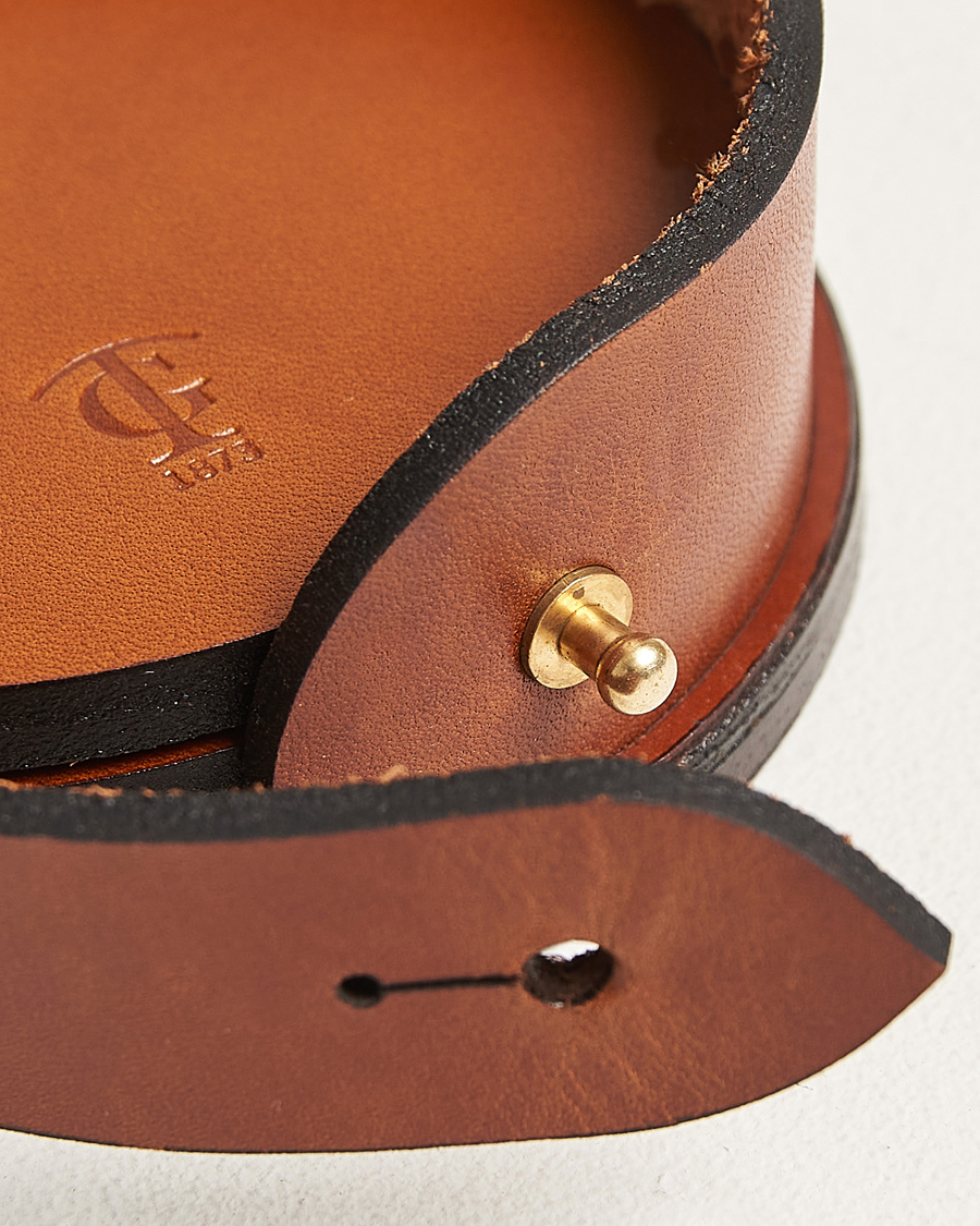 Mies | Kotiin | Tärnsjö Garveri | Leather Coaster Set 006 Light Brown