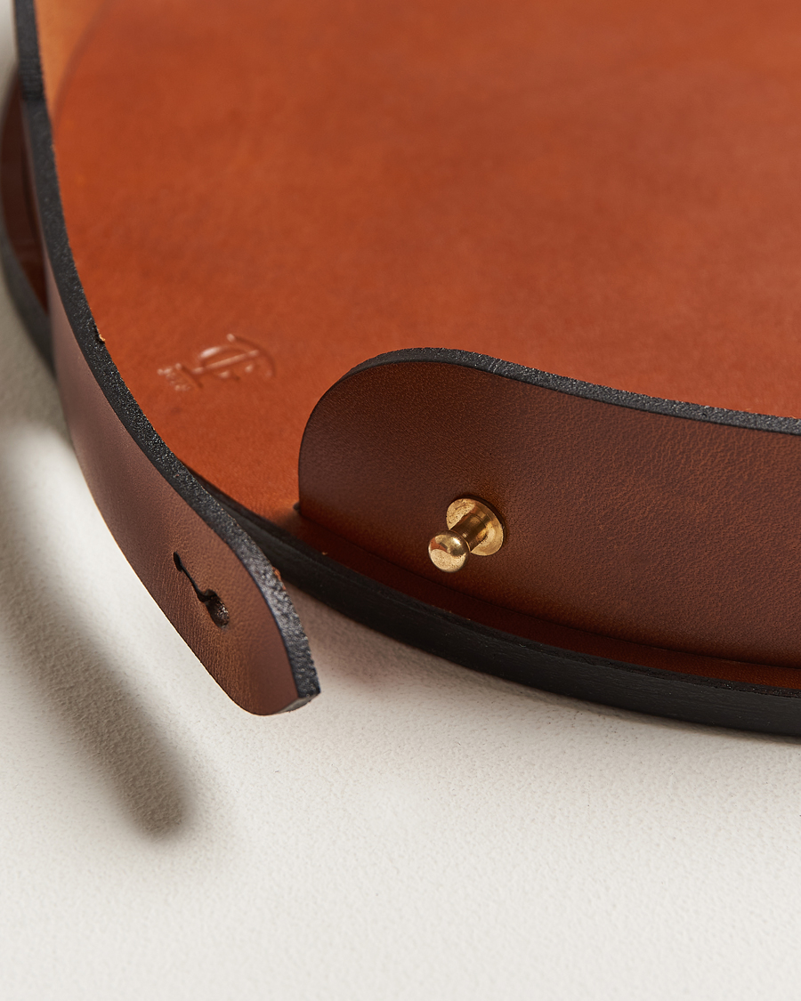 Mies | Kotiin | Tärnsjö Garveri | Leather Tray 007 Light Brown