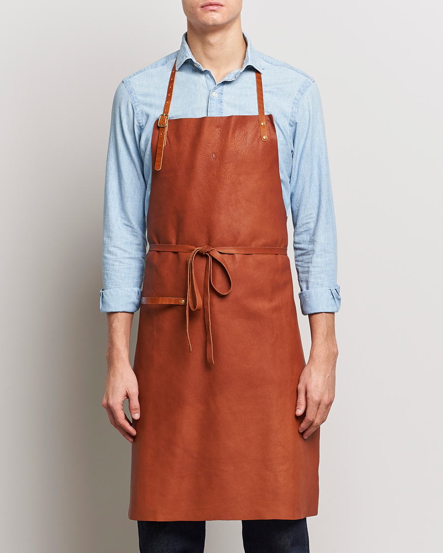 Mies | Kotiin | Tärnsjö Garveri | Leather Apron 012 Light Brown