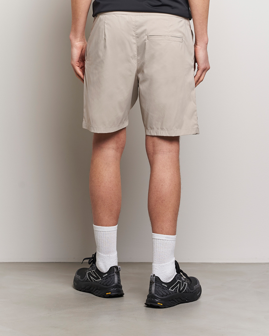 Mies | Shortsit | Houdini | Wadi Ultralight Shorts Sandstorm
