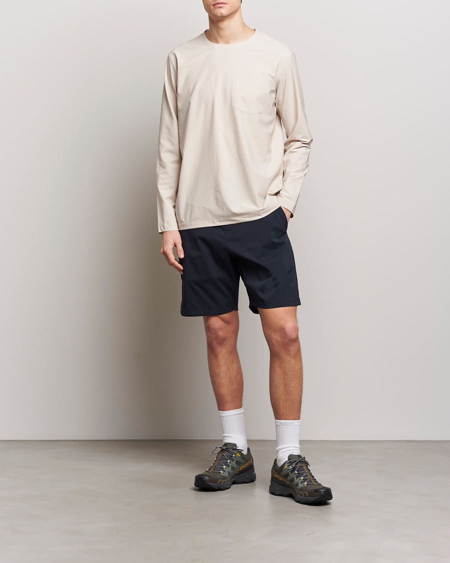 Mies | Shortsit | Houdini | Wadi Ultralight Shorts True Black