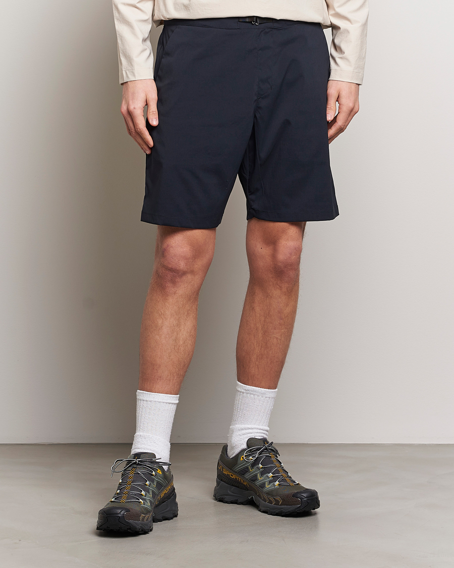 Mies | Shortsit | Houdini | Wadi Ultralight Shorts True Black