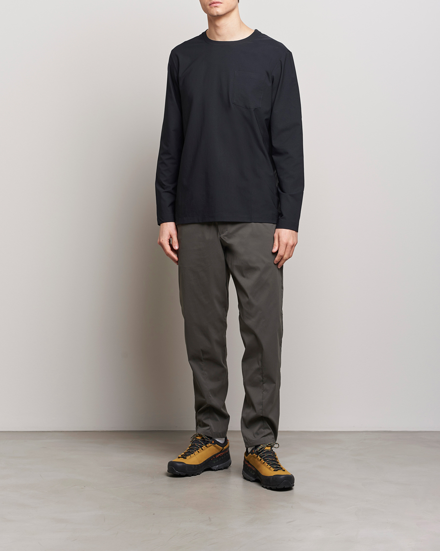 Mies | Housut | Houdini | Wadi Ultralight Pants Baremark Green