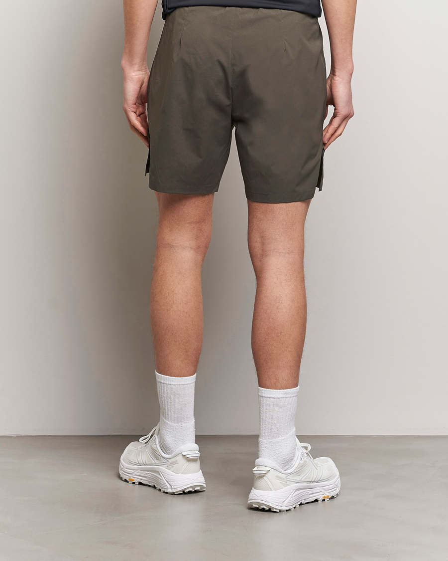 Mies | Shortsit | Houdini | Pace Light Shorts Baremark Green