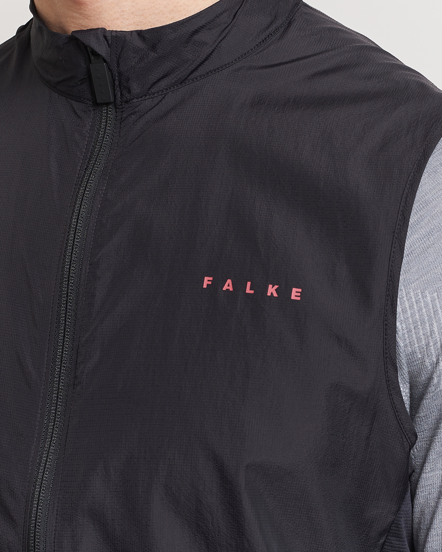 Mies | Puserot | Falke Sport | Falke Recycled Running Vest Black