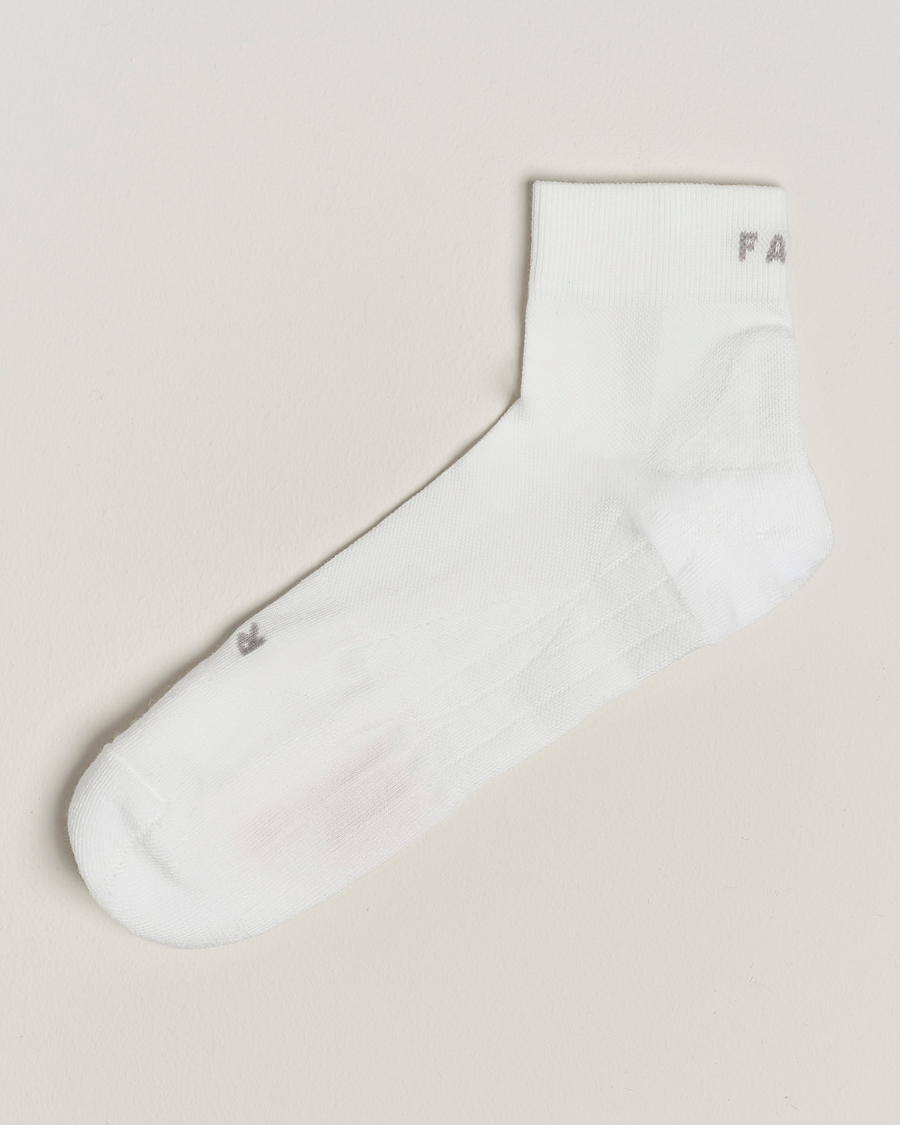 Mies | Alusvaatteet | Falke | GO2 Short Golf Socks White