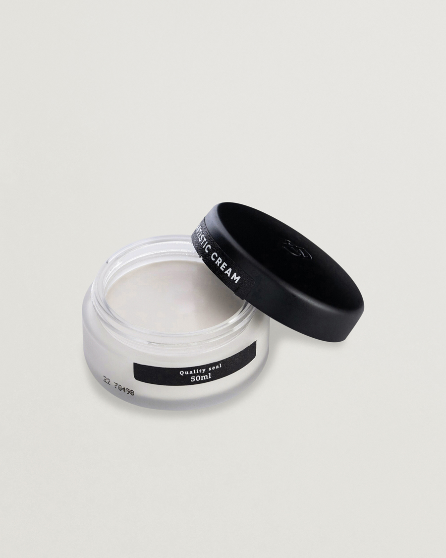 Mies | Kenkien huolto | Paul Brunngård | Artistic Cream 50 ml Neutral