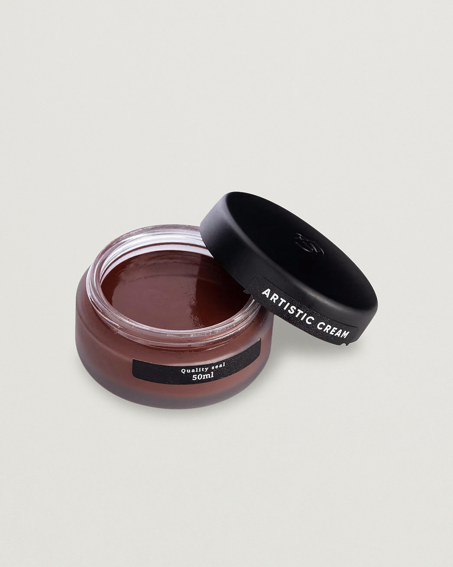 Mies | Kenkien huolto | Paul Brunngård | Artistic Cream 50 ml Smokey Congac